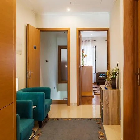 Calheta Downtown Konukevi 3*